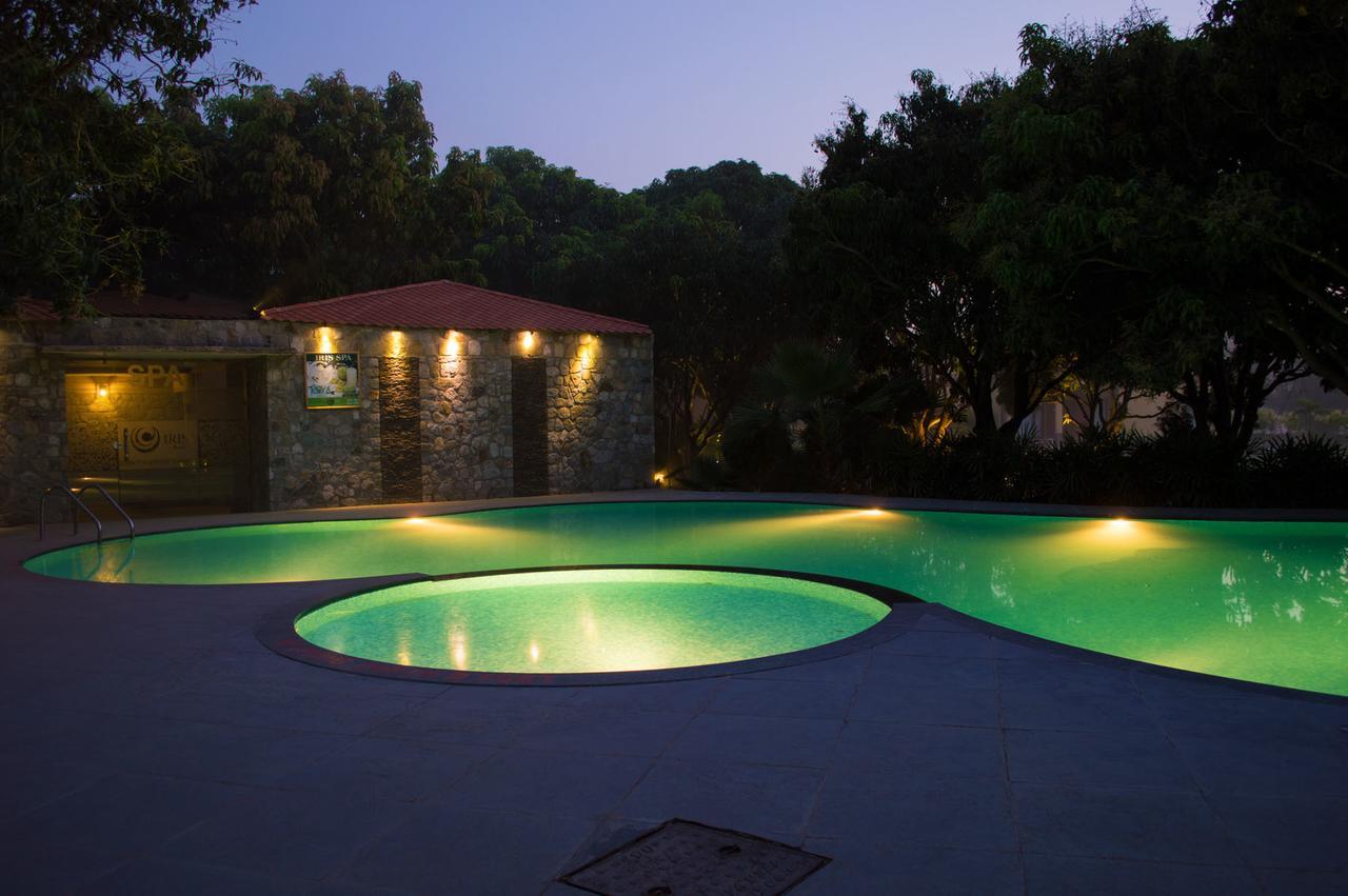 Corbett Wild Iris Spa And Resort Rāmnagar Extérieur photo